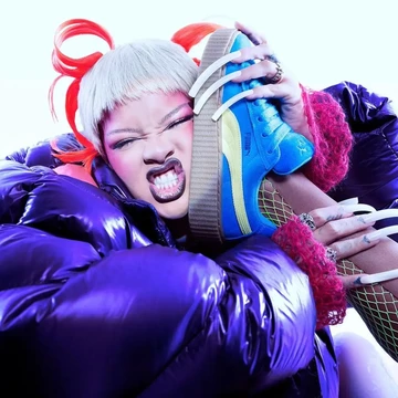 Rihanna zeigt ihre neuen Fenty Creeper