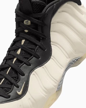 Nike Air Foamposite One Light Orewood Brown detailbild