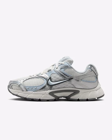 Nike V5 RNR White Blue Tint Außenseite