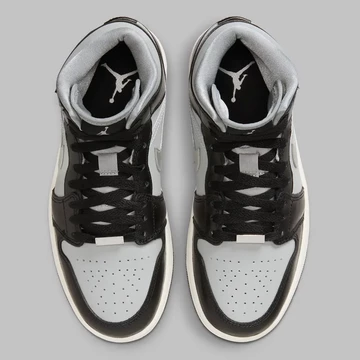 Jordan 1 Mid Black Chrome von oben