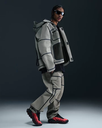 Air Max DN8 Gym Red am Model