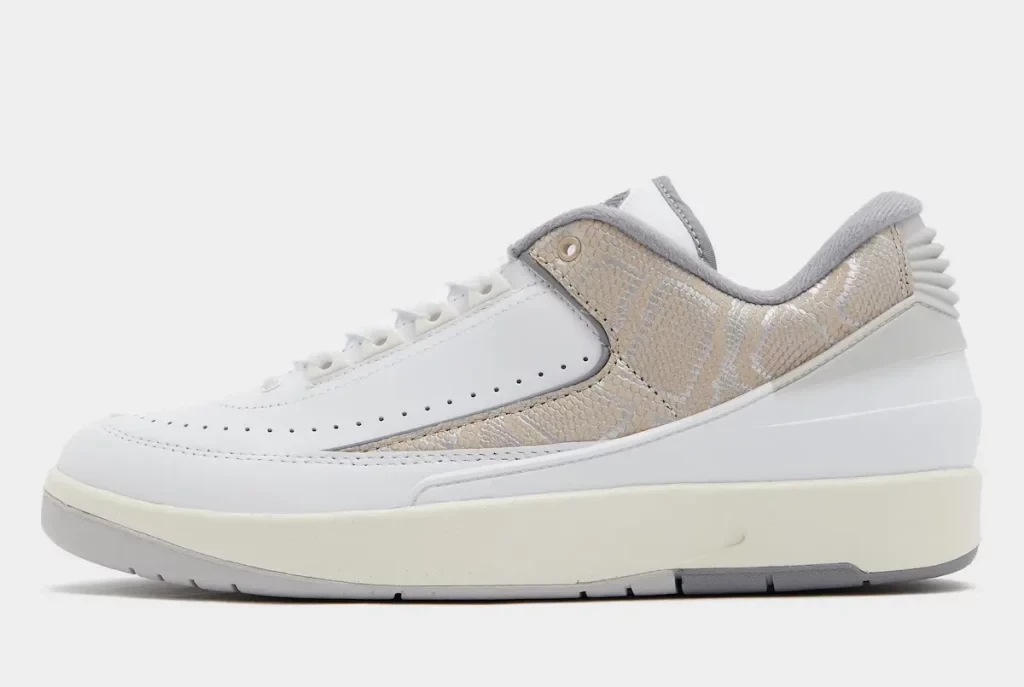 All white jordan 2 online