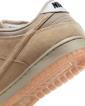 Nike SB Dunk Low Pro B Parachute Beige Detailbild