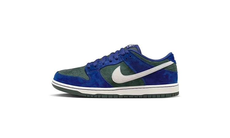 Nike SB Dunk Low Royal Blue Vintage Green Suede Dead Stock