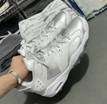 Jordan 6 Low Golf Gift Giving In hand Paar