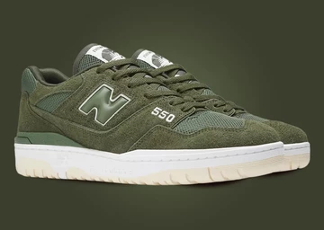 Der New Balance 550 in Suede