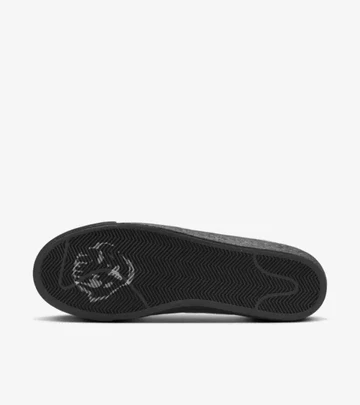 Dancer Skateboards x Nike SB Blazer Low Sohle