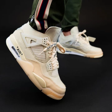 Grail Off-White Jordan 4