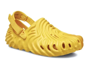 Salehe Bembury Crocs Pollex Clog Yoke seitlich von Vorne