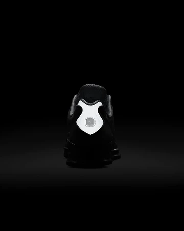 Nike Shox TL Chrome im dunkeln