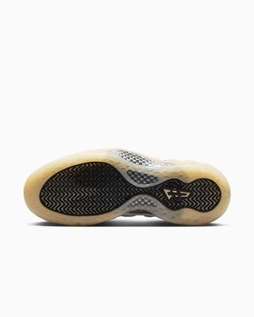 Nike Air Foamposite One Light Orewood Brown sohle