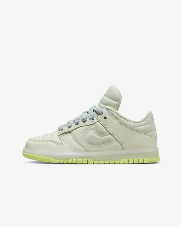 Dunk Low GS Padded Tongue Sea Glass von außen