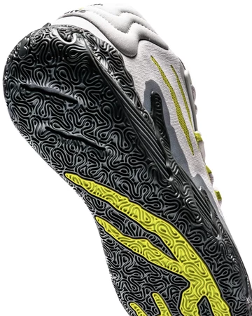 LaMelo Ball Puma MB.03 Chino Hills Detail Sohle