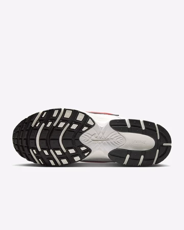 Nike V5 RNR Platinum Tint Fire Red Sohle