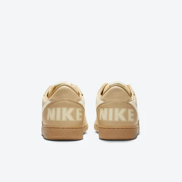 Nike Terminator Low Sesame von Hinten