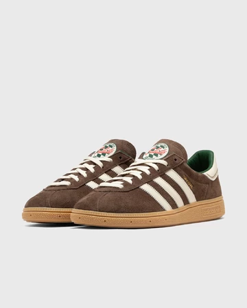 BSTN x adidas München Oktoberfest Brown Paar