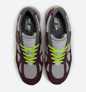 Patta New Balance 991v2 Purple von Oben