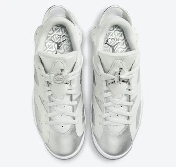 Jordan 6 Low Golf Gift Giving von Oben