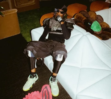 Travis Scott Jordan Jumpman Jack TR Sail am Fuß