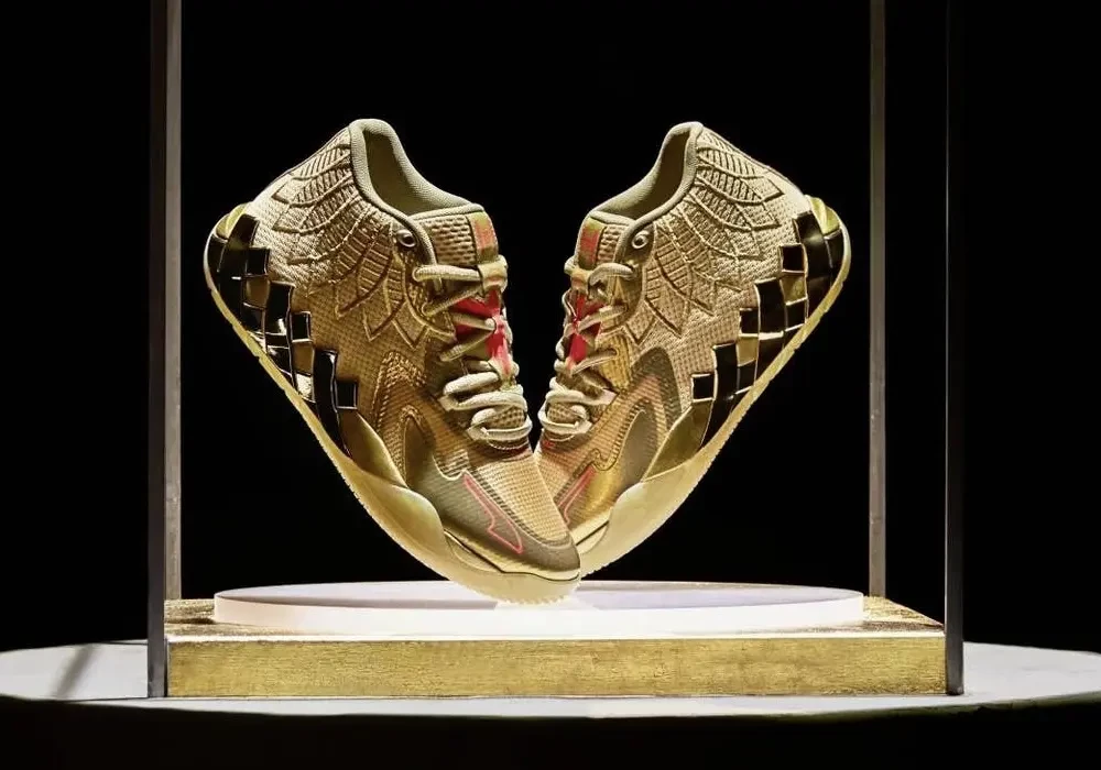 ★韓国の人気★【PUMA】★MB.01 Lamelo Ball★22cm-30cm★Gold★ ☆韓国の人気☆【PUMA】☆MB.01 Lamelo Ball☆22cm-30cm☆Gold☆