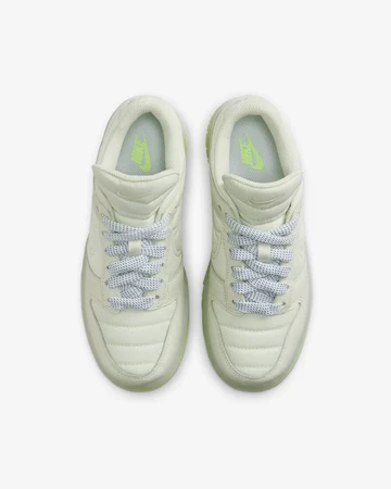 Dunk Low GS Padded Tongue Sea Glass von oben