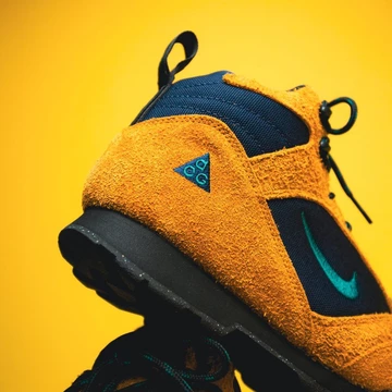 Nike ACG Torre Mid Burnt Sienna - Shooting von 43einhalb, Details Ferse