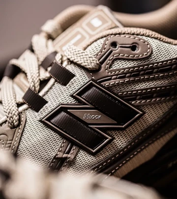 New Balance 1906R Mocha Brown