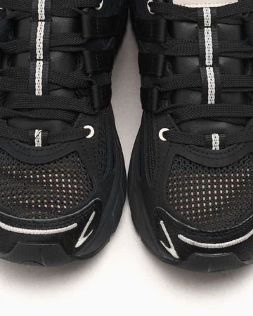 Song for the Mute x adidas Cushion Originals Simple Black Zehen