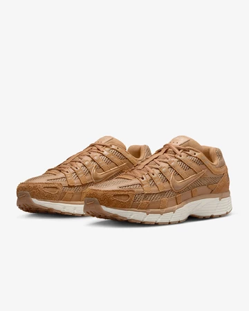 Nike P-6000 Flax Paar von der Seite
