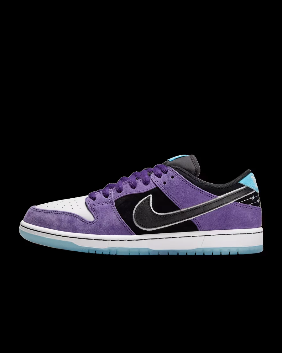 靴 NIKE SB DUNK LOW PRO QS - HJ0513-500 Hayley Wilson x Nike SB Dunk Low Pro Black Court Purple
