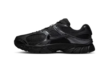 Nike V5 RNR Black Außenseite