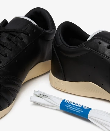 Brain Dead x adidas Taekwondo Black Detailbild