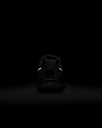 Nike V5 RNR Parachute Beige Dark von Hinten