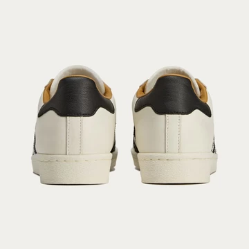 JJJJound x adidas Superstar 90 Off White Made in Germany Paar Fersen