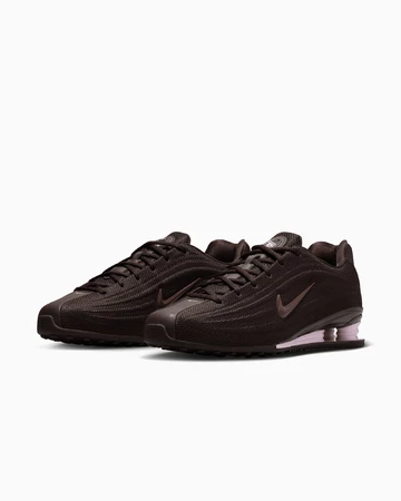 Nike Shox Z Velvet Brown Paar seitlich