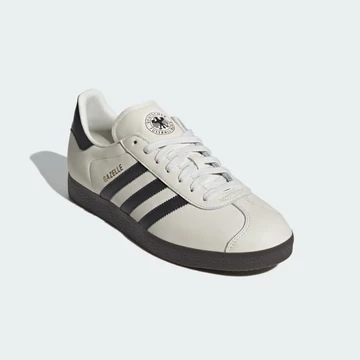 DFB adidas Gazelle seitlich von Vorne