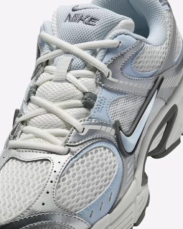 Nike V5 RNR White Blue Tint Detailbild