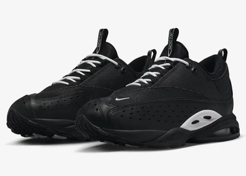 NOCTA Nike Air Zoom Drive Black schräg von außen