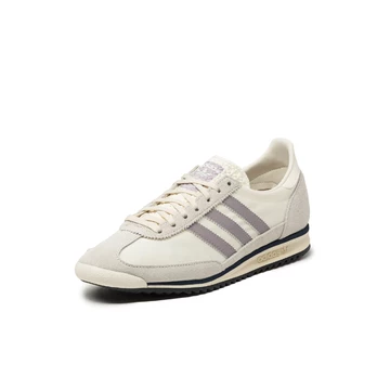 Der adidas SL 72 Almost Pink von schräg vorne