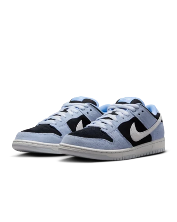 Nike SB Dunk Low Aluminum schräg