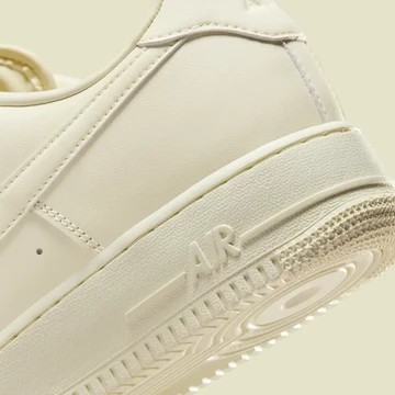 Air Force 1 Fresh Coconut Milk Detail Ferse