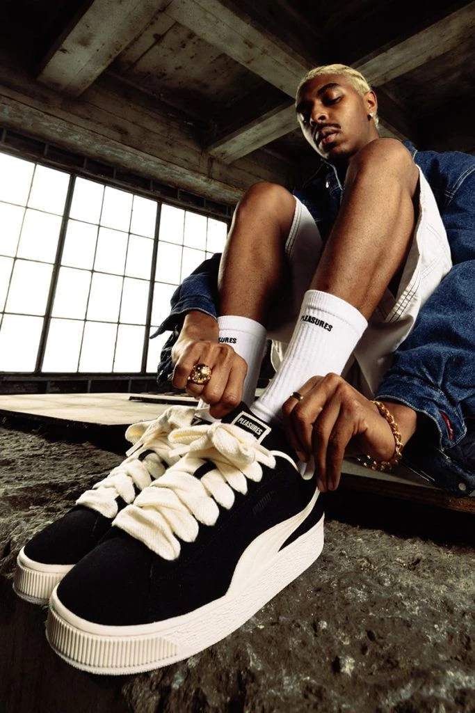 Pleasures Puma Suede XL 396057-01 Dead Stock