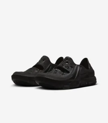 Nike ISPA Universal Black Paar