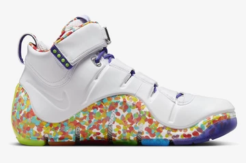 Nike LeBron 4 Fruity Pebbels Innenseite
