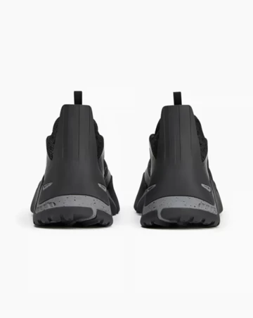 Dingyun Zhang Kouza Pack Black von hinten