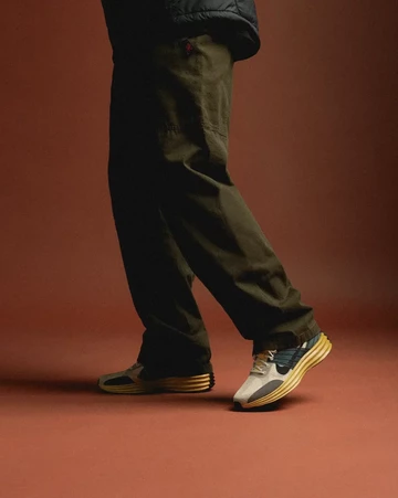 Nike Lunar Roam Alabaster On Feet Motion