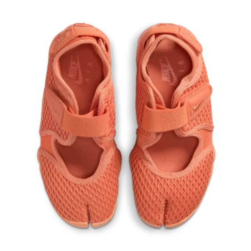 Nike Air Rift Healing Orange Paar von oben