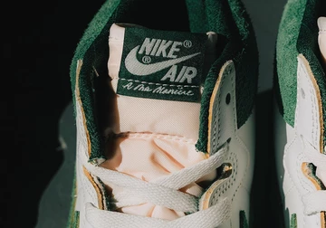 A Ma Maniere Nike Air Ship Green Stone Lookbook Detail Zunge