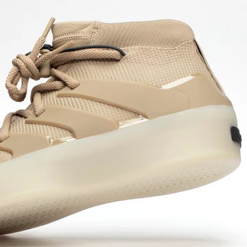 Details des Fear of God adidas Athletics 1 Basketball Clay