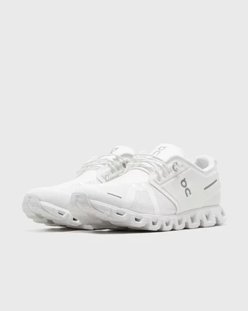 On Running Cloud 5 White Undyed schräg